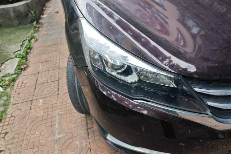 Used Zotye Z360 2017 1.5L Manual Luxury Model Right Front Headlight