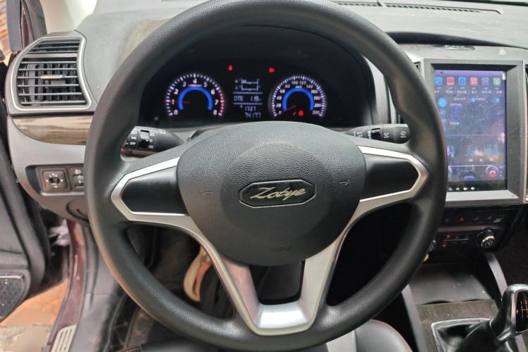 Used Zotye Z360 2017 1.5L Manual Luxury Model Steering Wheel