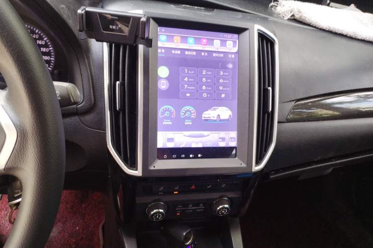 Used Zotye Z360 2017 1.5L Manual Luxury Model Audio And AC Panel