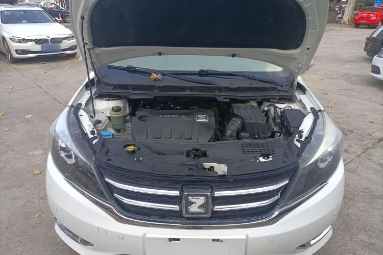 Used Zotye Z360 2017 1.5L Manual Luxury Model Engine Bay