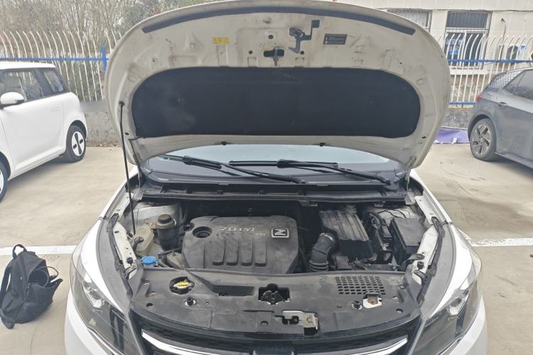Used Zotye Z360 2017 1.5L Manual Luxury Model Engine Bay
