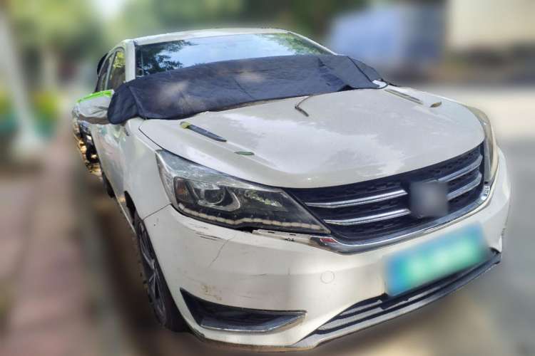 Used Zotye Z360 2017 1.5L Manual Luxury Model Front Right 45 Deg