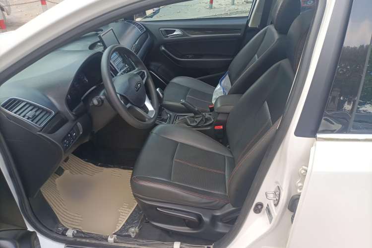 Used Zotye Z360 2017 1.5L Manual Luxury Model Left Front Seat