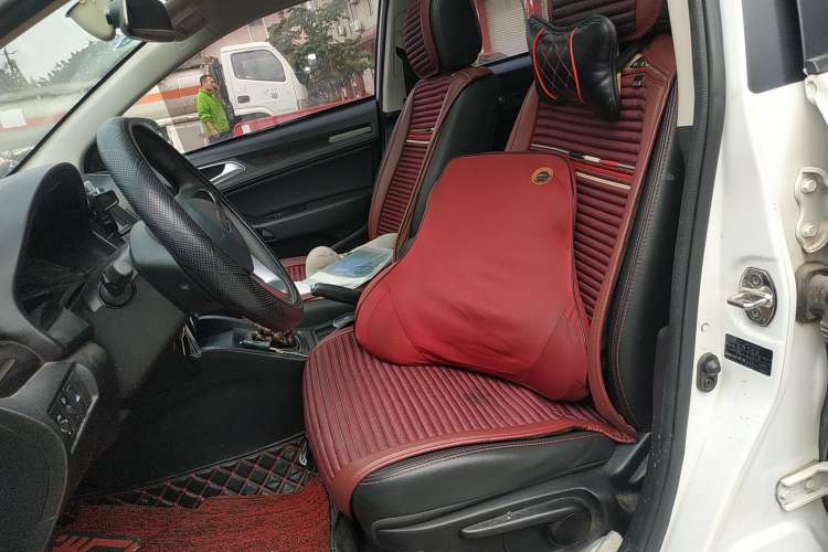 Used Zotye Z360 2017 1.5L Manual Luxury Model Left Front Seat