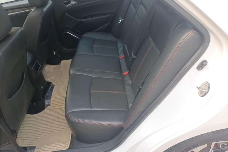 Used Zotye Z360 2017 1.5L Manual Luxury Model Left Rear Seat