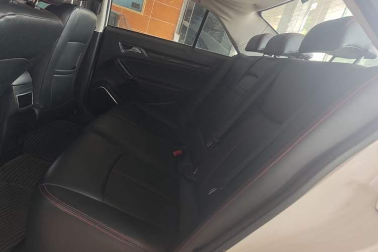 Used Zotye Z360 2017 1.5L Manual Luxury Model Left Rear Seat