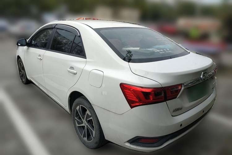 Used Zotye Z360 2017 1.5L Manual Luxury Model Rear Left 45 Deg