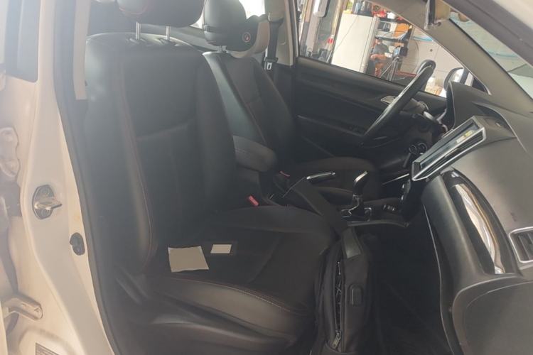 Used Zotye Z360 2017 1.5L Manual Luxury Model Right Front Seat