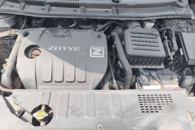 Used Zotye Z500 2015 1.5T Manual Luxury Model Engine Bay