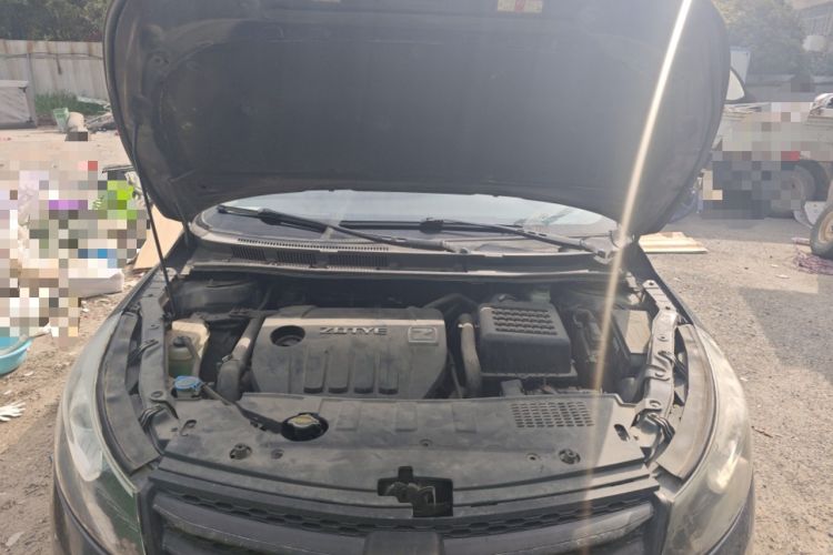 Used Zotye Z500 2015 1.5T Manual Luxury Model Engine Bay