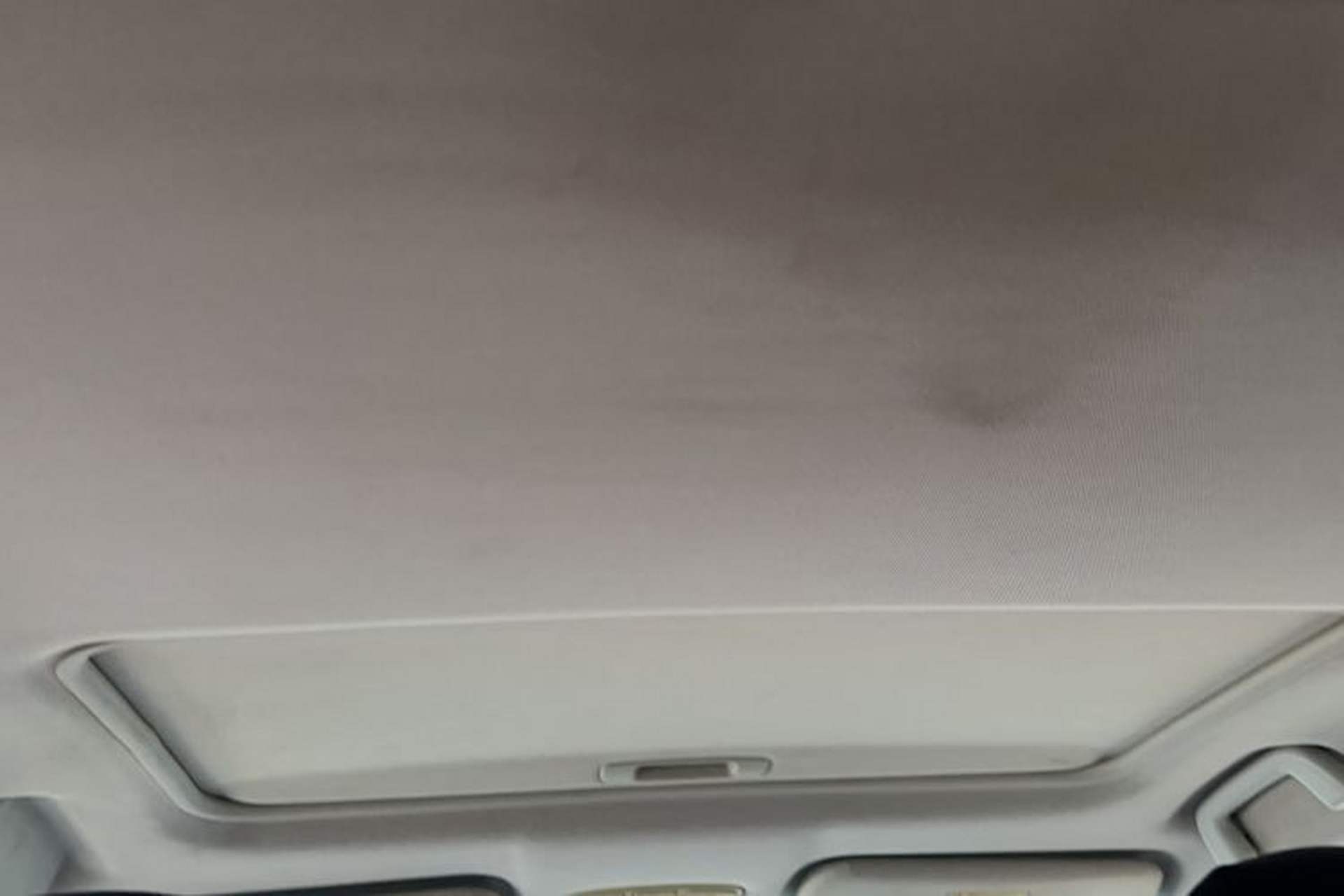 Used Zotye Z500 2015 1.5T CVT Luxury Model Headliner