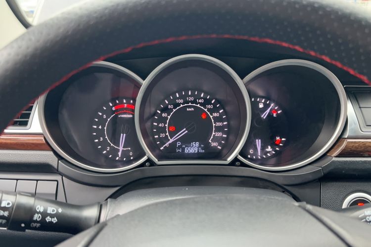 Used Zotye Z500 2015 1.5T CVT Luxury Model Instrument Cluster