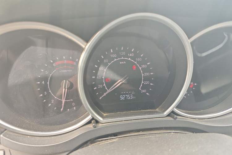 Used Zotye Z500 2015 1.5T Manual Luxury Model Instrument Cluster