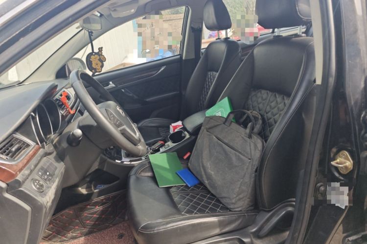 Used Zotye Z500 2015 1.5T Manual Luxury Model Left Front Seat