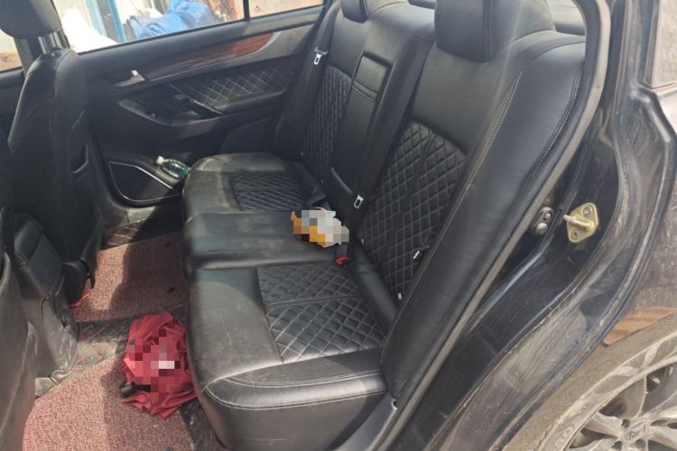 Used Zotye Z500 2015 1.5T Manual Luxury Model Left Rear Seat