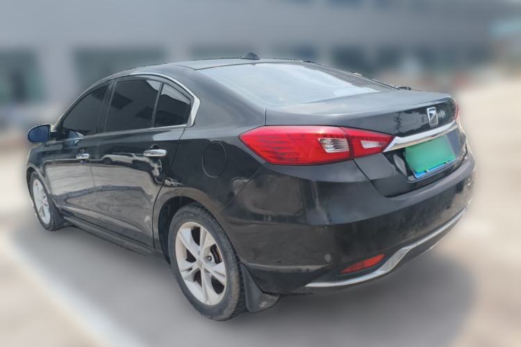 Used Zotye Z500 2015 1.5T Manual Luxury Model Rear Left 45 Deg