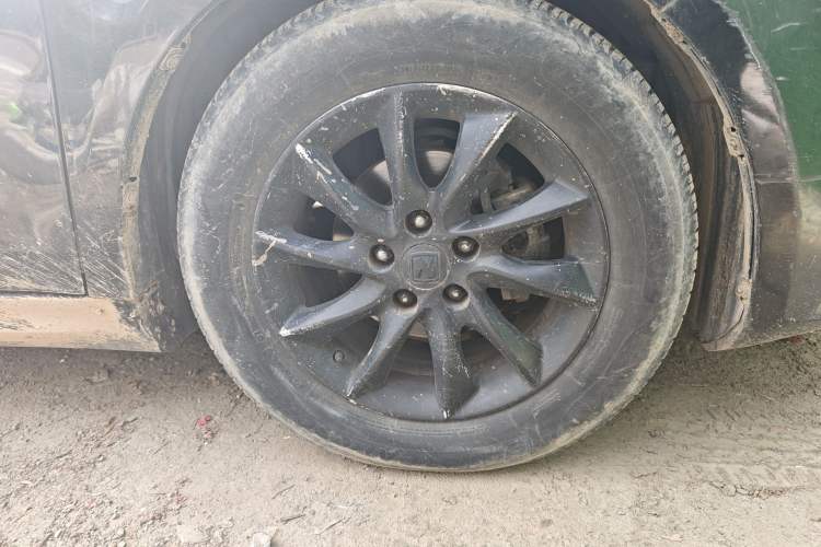 Used Zotye Z500 2015 1.5T Manual Luxury Model Right Front Wheel Hub