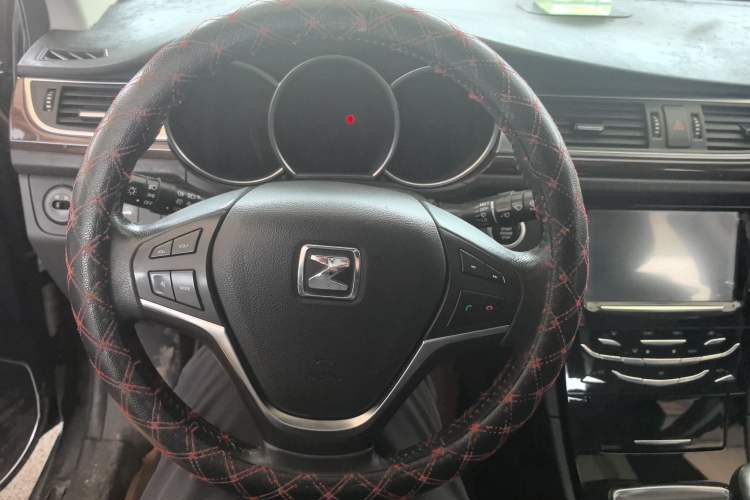 Used Zotye Z500 2015 1.5T Manual Luxury Model Steering Wheel