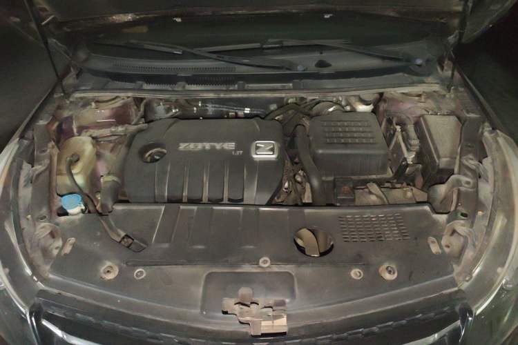 Used Zotye Z500 2015 1.5T CVT Luxury Model Engine Bay