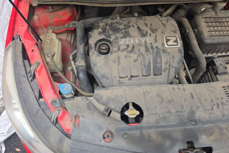 Used Zotye Z500 2015 1.5T Manual Luxury Model Engine Bay Right