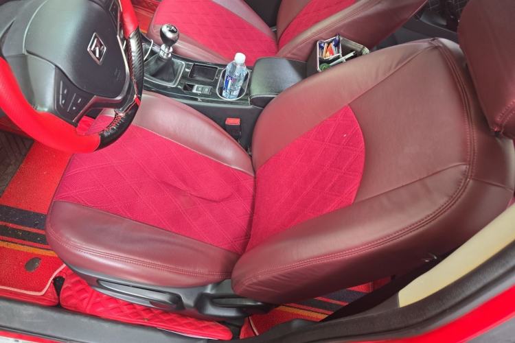 Used Zotye Z500 2015 1.5T Manual Luxury Model Left Front Seat