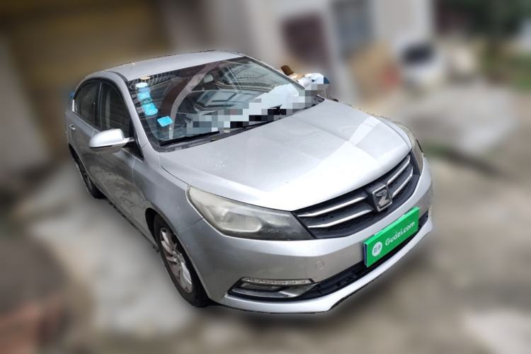 Used Zotye Z500 2015 1.5T Manual Luxury Model Front Right 45 Deg