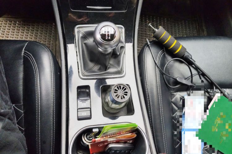 Used Zotye Z500 2015 1.5T Manual Luxury Model Gear Lever