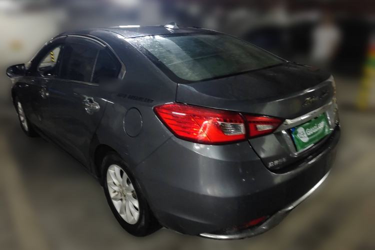 Used Zotye Z500 2015 1.5T Manual Luxury Model Rear Left 45 Deg
