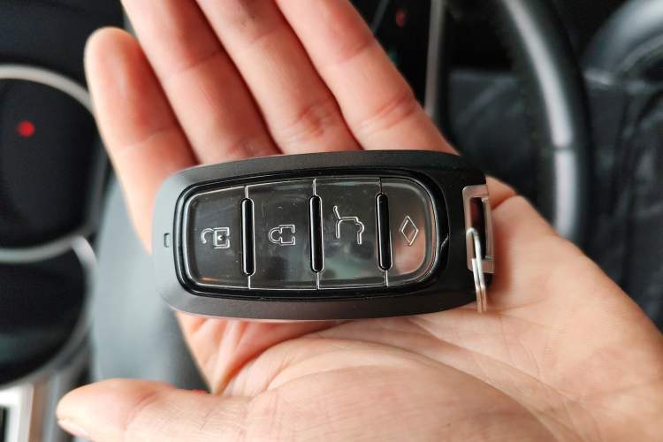 Used Zotye Z500 2015 1.5T Manual Luxury Model Vehicle Key