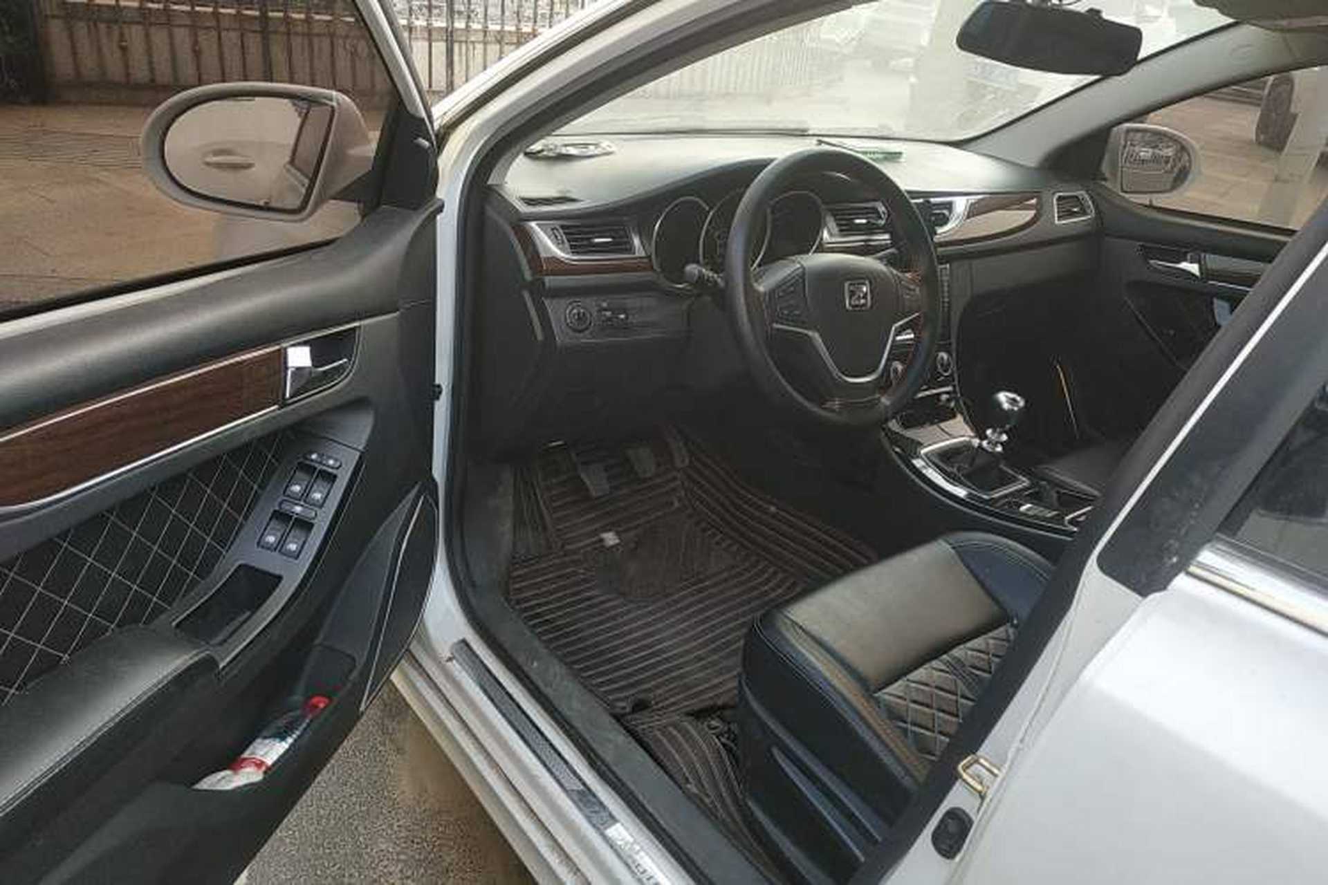 Used Zotye Z500 2015 1.5T Manual Luxury Model Driver Seat