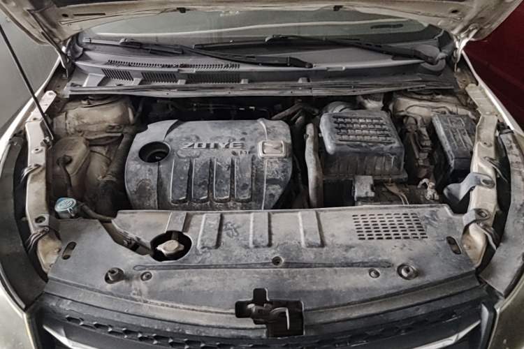 Used Zotye Z500 2015 1.5T Manual Luxury Model Engine Bay