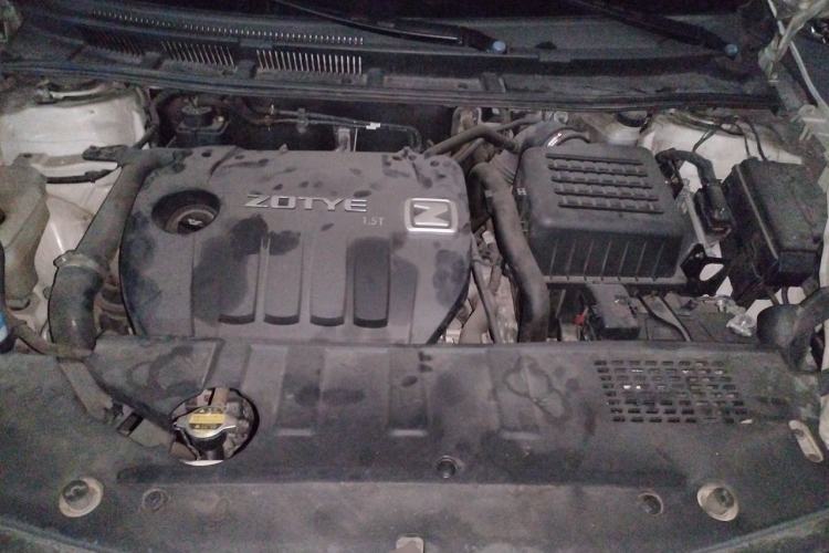 Used Zotye Z500 2015 1.5T CVT Luxury Model Engine Bay