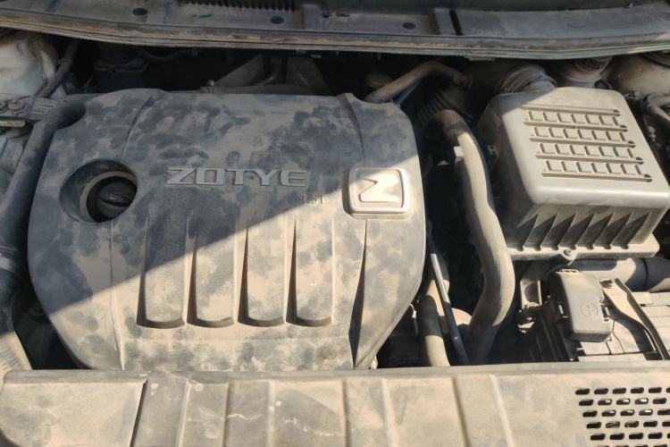 Used Zotye Z500 2015 1.5T Manual Luxury Model Engine Bay