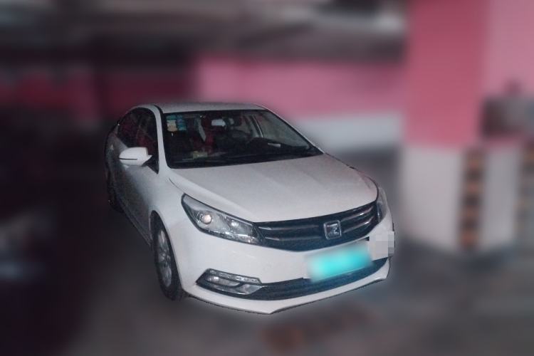 Used Zotye Z500 2015 1.5T CVT Luxury Model Front Right 45 Deg