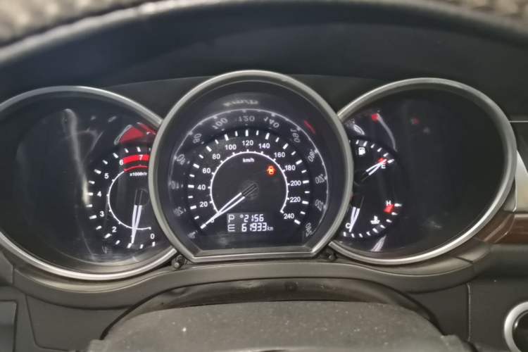 Used Zotye Z500 2015 1.5T CVT Luxury Model Instrument Cluster