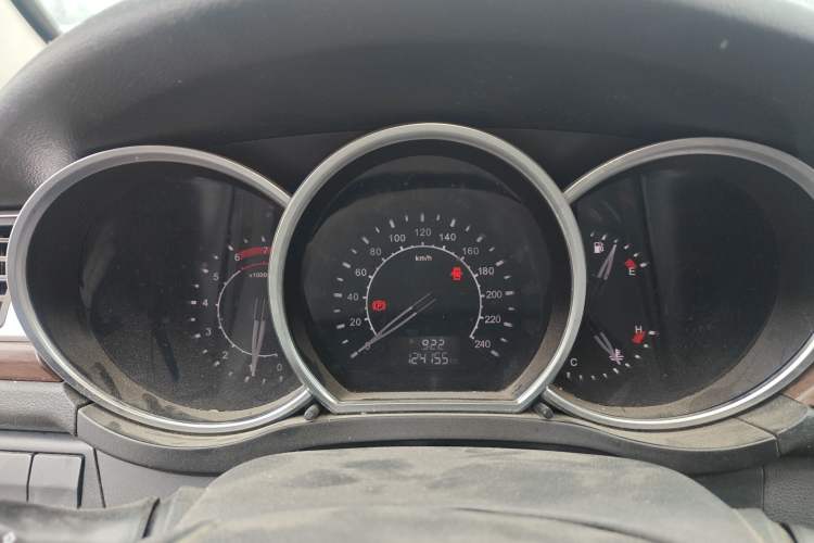 Used Zotye Z500 2015 1.5T Manual Luxury Model Instrument Cluster