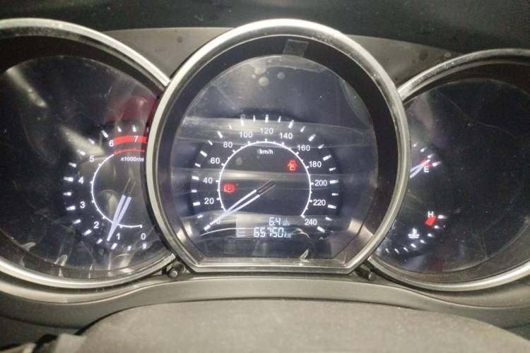 Used Zotye Z500 2015 1.5T CVT Luxury Model Instrument Cluster