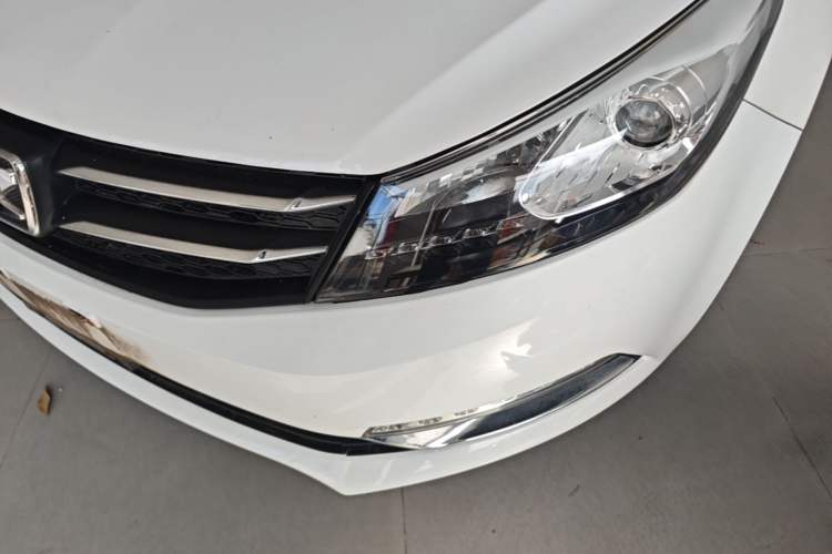 Used Zotye Z500 2015 1.5T Manual Luxury Model Left Front Headlight