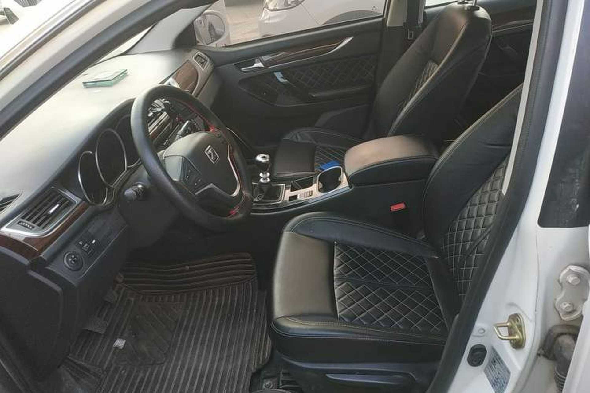 Used Zotye Z500 2015 1.5T Manual Luxury Model Left Front Seat