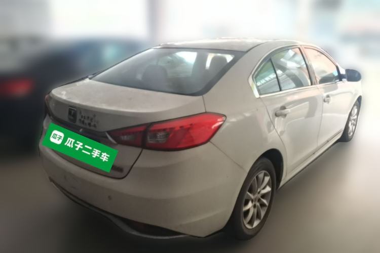Used Zotye Z500 2015 1.5T CVT Luxury Model Rear Right 45 Deg