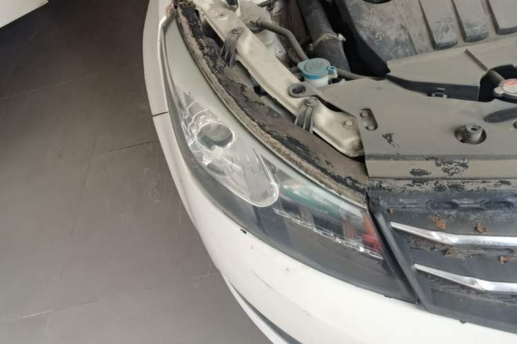 Used Zotye Z500 2015 1.5T CVT Luxury Model Right Front Headlight