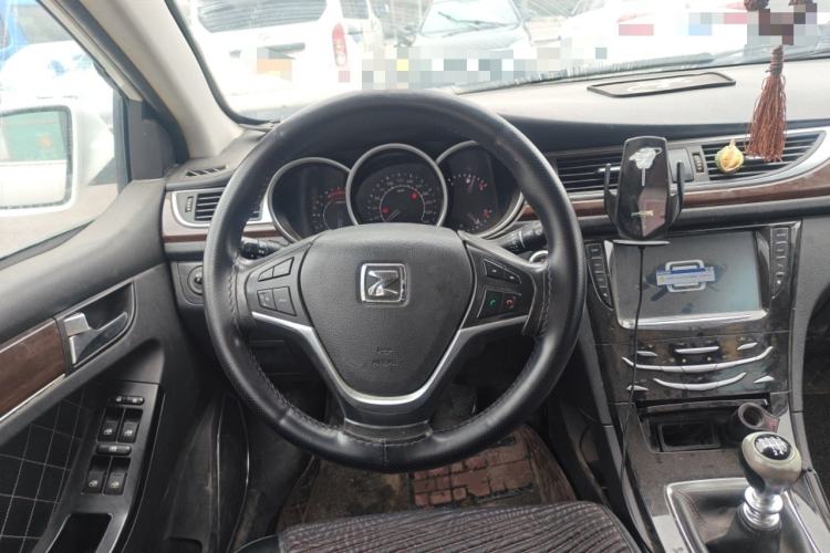 Used Zotye Z500 2015 1.5T Manual Luxury Model Steering Wheel