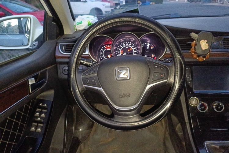 Used Zotye Z500 2015 1.5T Manual Luxury Model Steering Wheel