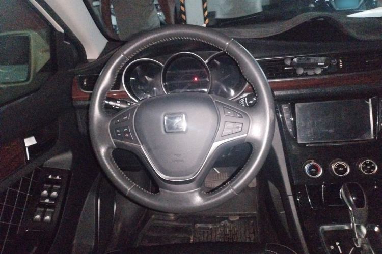 Used Zotye Z500 2015 1.5T CVT Luxury Model Steering Wheel