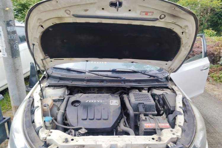 Used Zotye Z500 2016 1.5T CVT Luxury Model Engine Bay