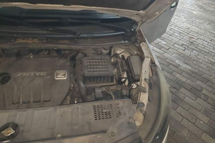 Used Zotye Z500 2016 1.5T CVT Luxury Model Engine Bay Left