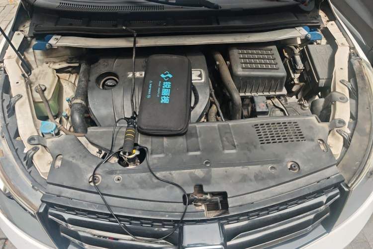 Used Zotye Z500 2016 1.5T CVT Luxury Model Engine Bay