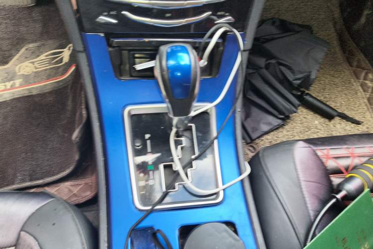 Used Zotye Z500 2016 1.5T CVT Luxury Model Gear Lever