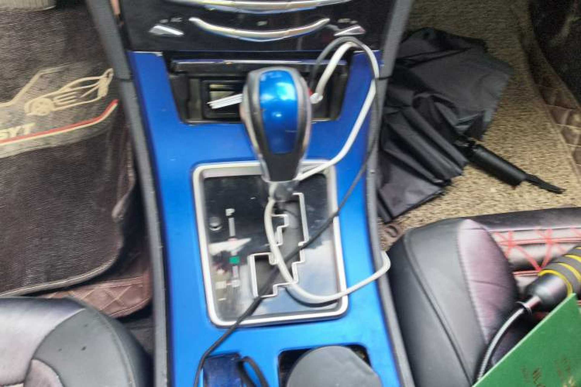 Used Zotye Z500 2016 1.5T CVT Luxury Model Gear Lever