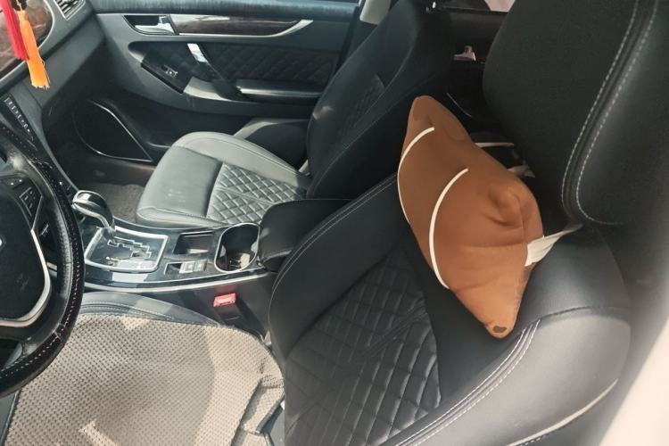 Used Zotye Z500 2016 1.5T CVT Luxury Model Left Front Seat